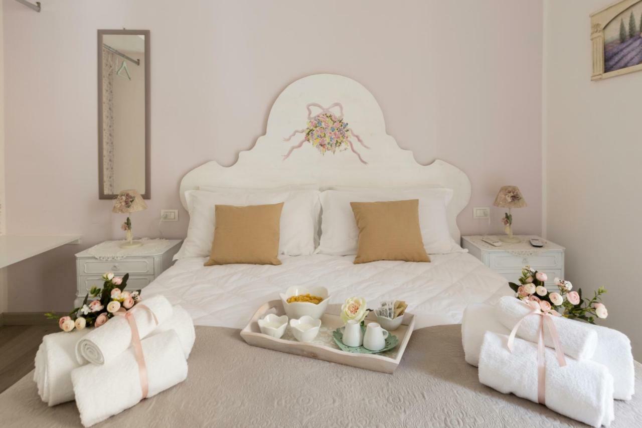 نابولي La Maison Romantique المظهر الخارجي الصورة