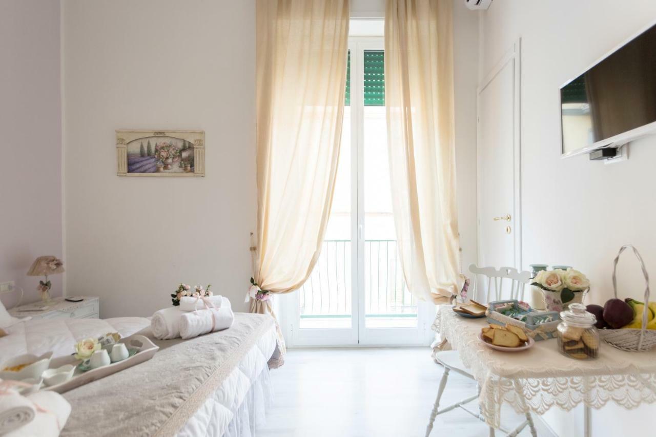 نابولي La Maison Romantique المظهر الخارجي الصورة